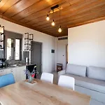 Melikiron Luxury *