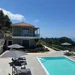 Melikiron Luxury Apartment Agios Nikitas