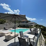 Apartment Melikiron Luxury Agios Nikitas