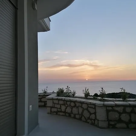 Melikiron Luxury * Áyios Nikítas