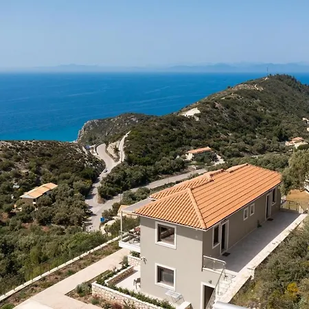 아파트 Melikiron Luxury Áyios Nikítas