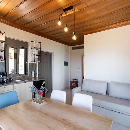 Melikiron Luxury *