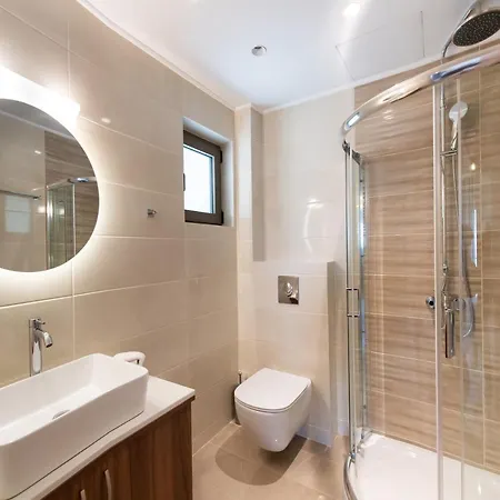 Melikiron Luxury Lägenhet *