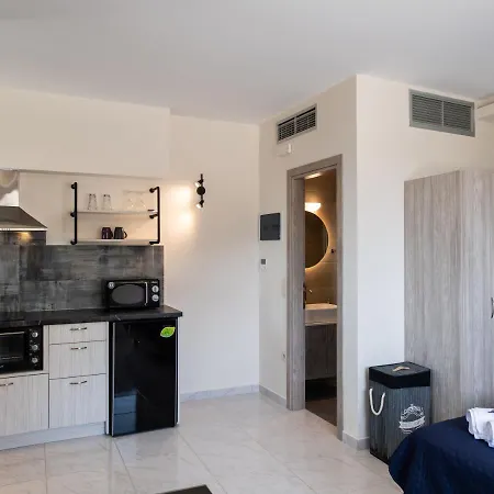 Lägenhet Melikiron Luxury *