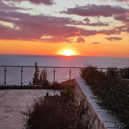 Melikiron Luxury Lägenhet